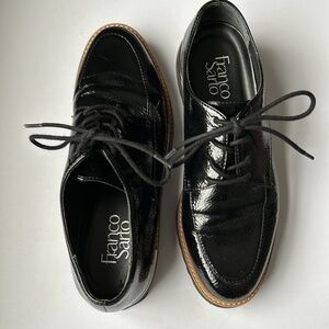 Franco Sarto Charles Derby Lug Sole Oxford Black Faux Patent Leather size 7